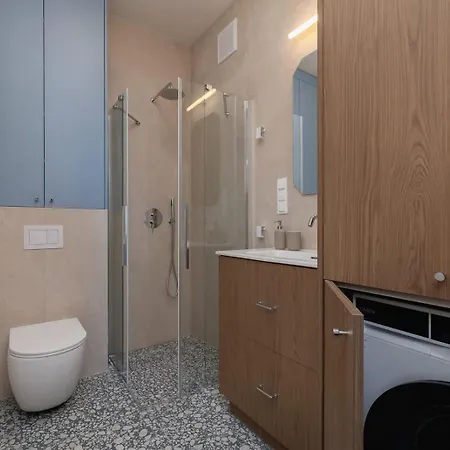 Apartman Elara - 2br For 5 - Next To The Main Station
